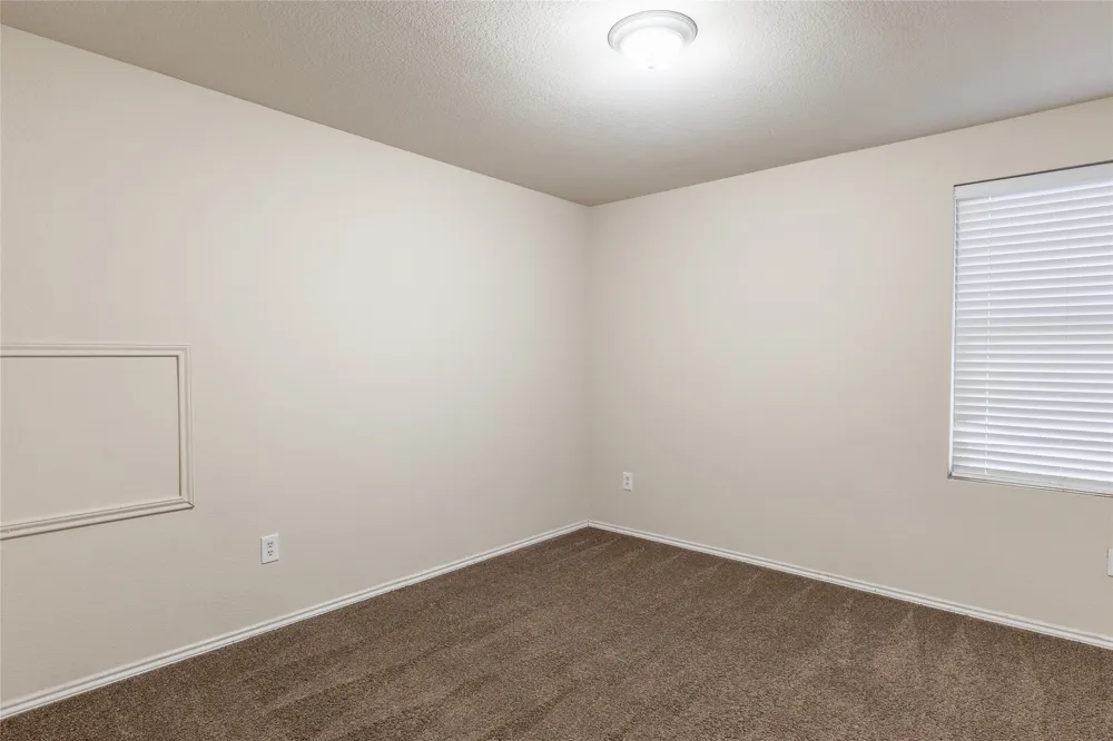 472 Grant Lane Lavon, TX 75166