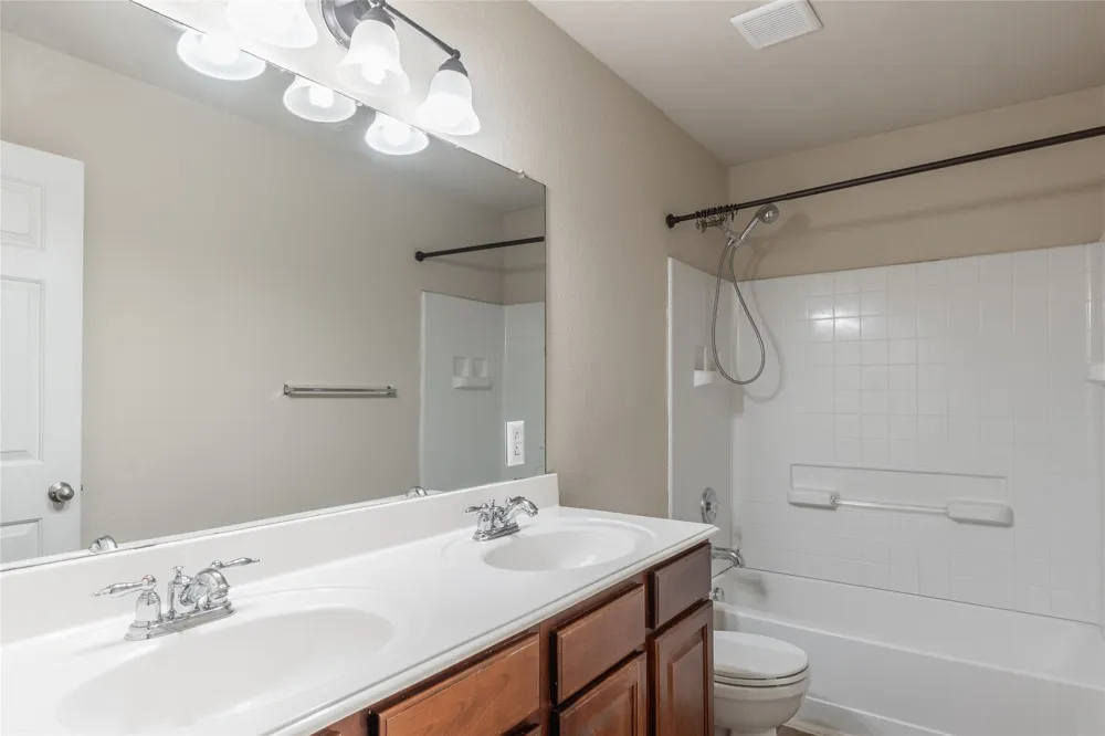472 Grant Lane Lavon, TX 75166