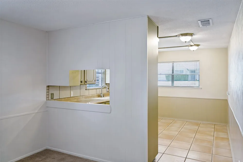 412 Franklin Drive Euless, TX 76040
