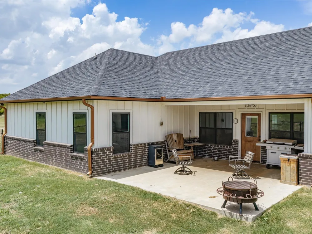 403 Polk Road Bowie, TX 76230