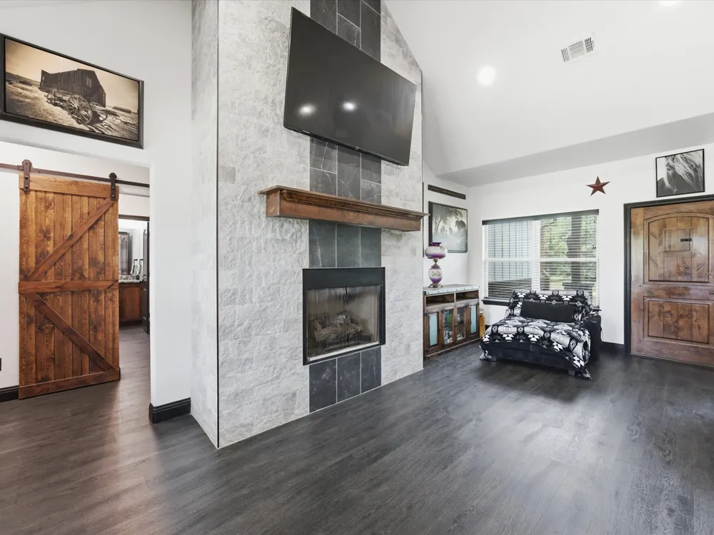 403 Polk Road Bowie, TX 76230