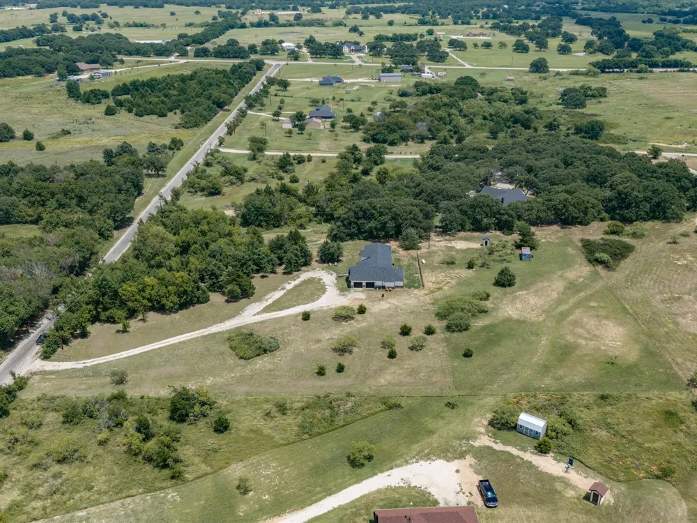 403 Polk Road Bowie, TX 76230