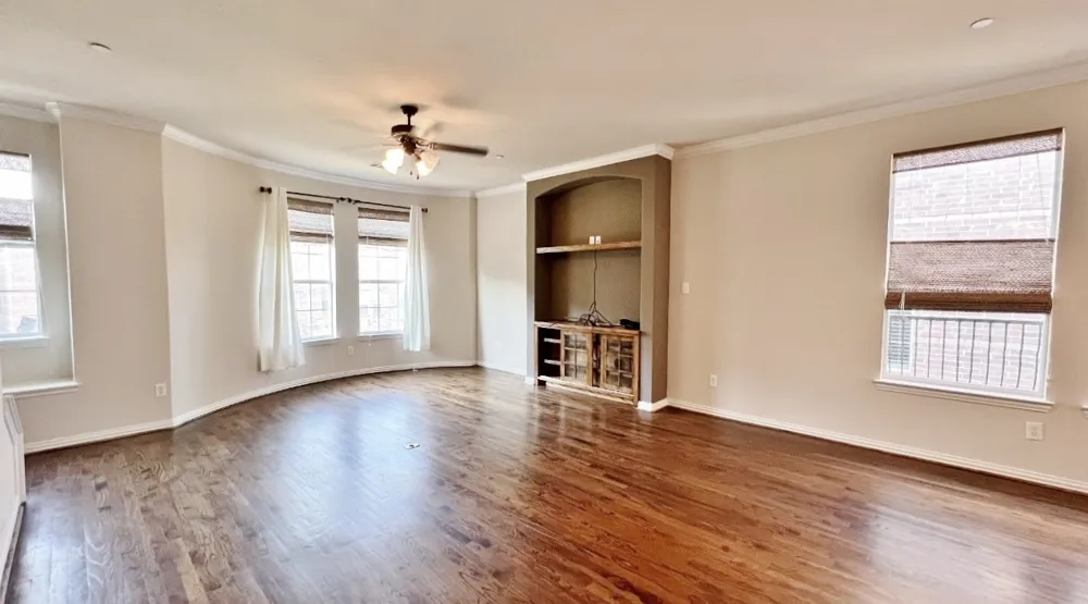 2500 Rockbrook Drive #40 Lewisville, TX 75067