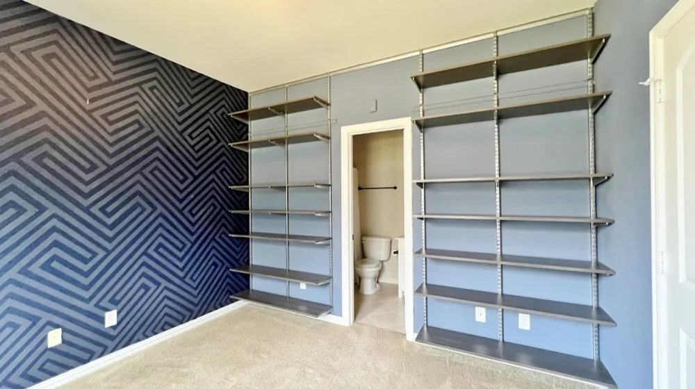 2500 Rockbrook Drive #40 Lewisville, TX 75067