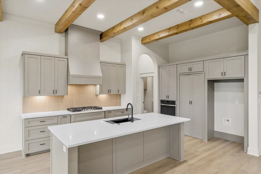 15558 CR 436 Lindale, TX 75771
