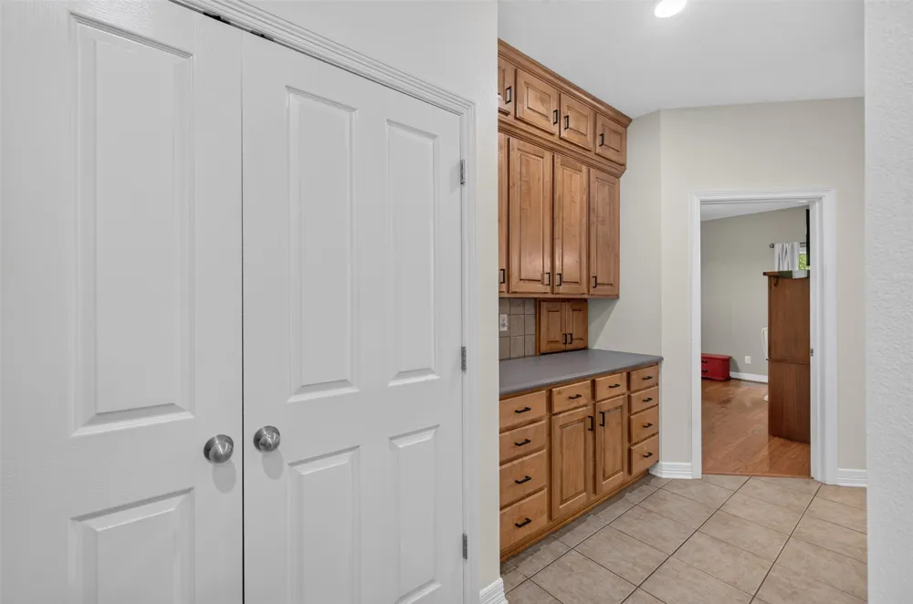 5611 Fm 2494 Athens, TX 75751