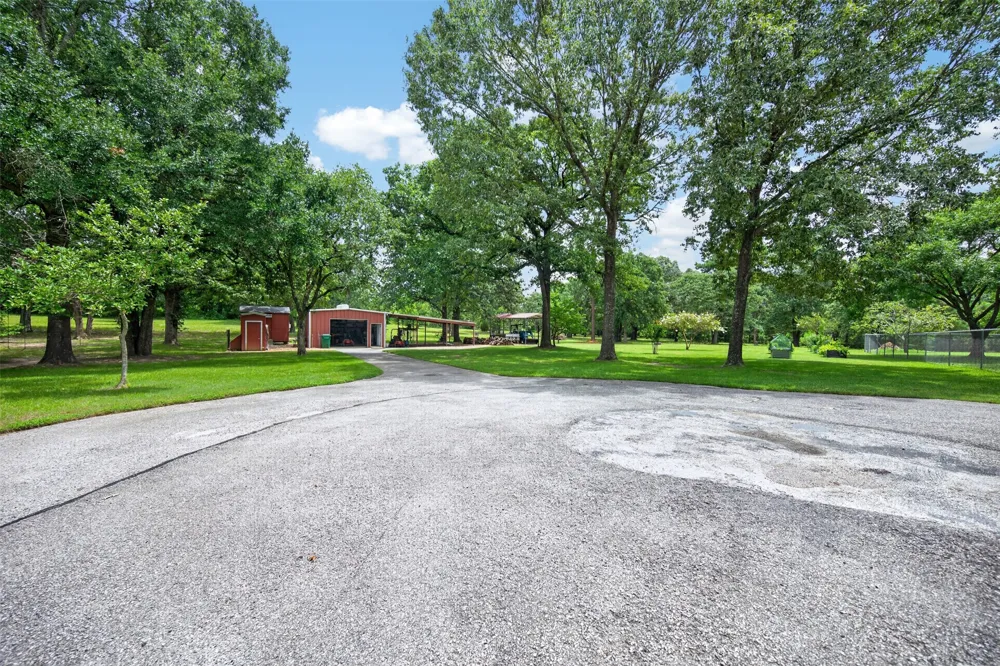 5611 Fm 2494 Athens, TX 75751