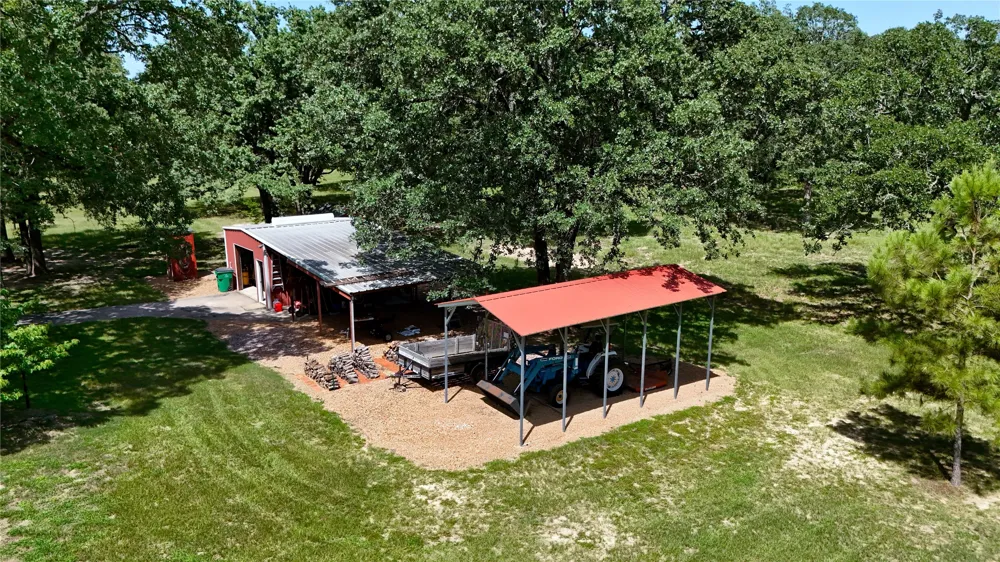 5611 Fm 2494 Athens, TX 75751