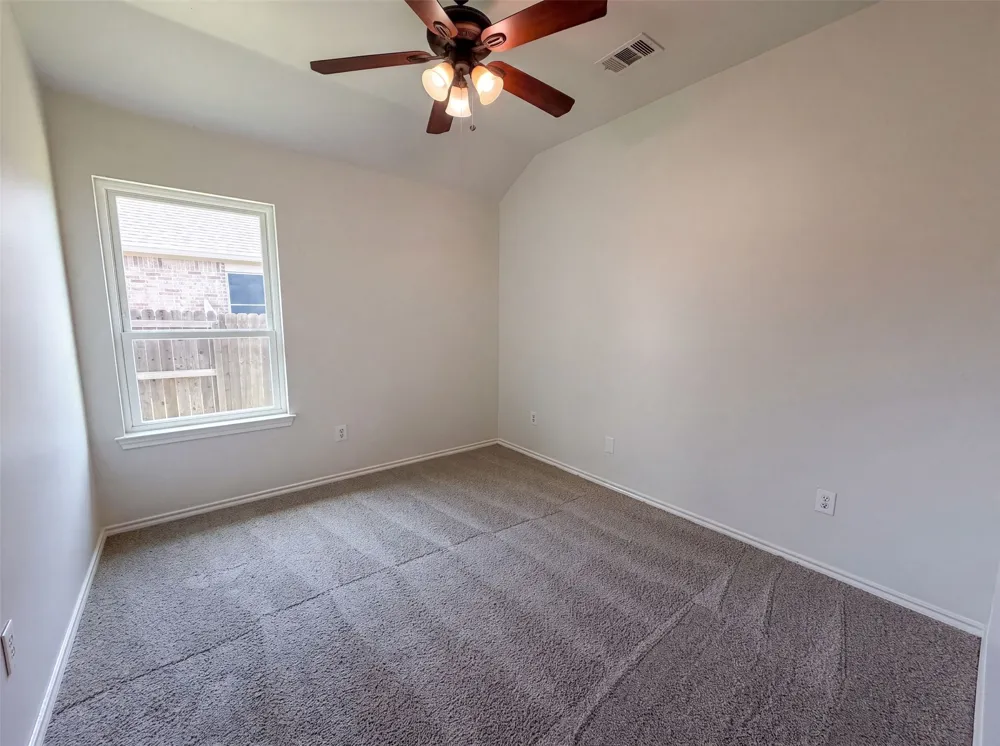 324 Cascade Drive Red Oak, TX 75154