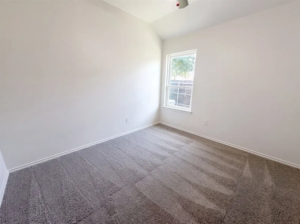 324 Cascade Drive Red Oak, TX 75154