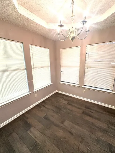216 Monica Street Glenn Heights, TX 75154
