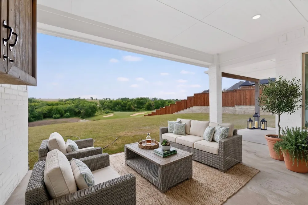 10813 Alta Sierra Drive Benbrook, TX 76126