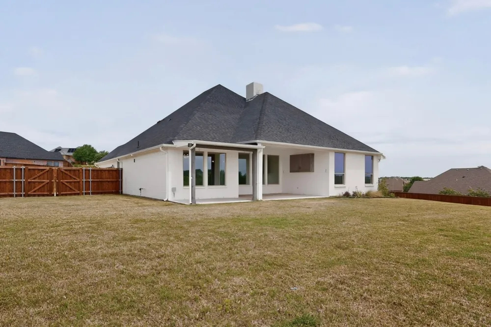 10813 Alta Sierra Drive Benbrook, TX 76126