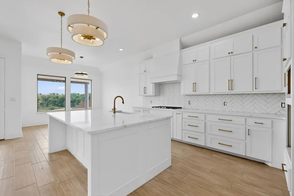 10813 Alta Sierra Drive Benbrook, TX 76126