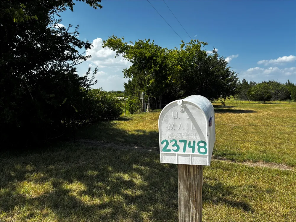 23748 US Highway 281 Lampasas, TX 76550