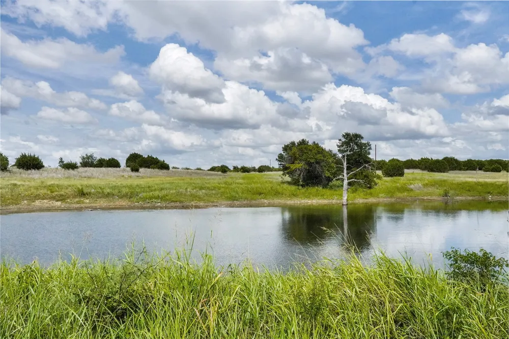 157 Nash Road Jacksboro, TX 76458