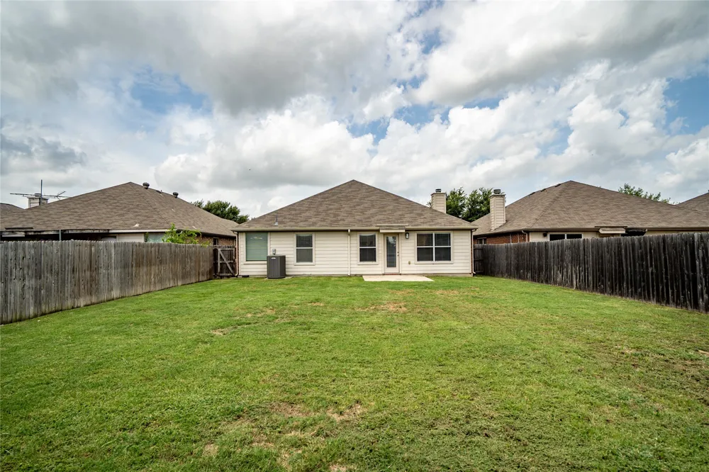 961 Roundup Street Cross Roads, TX 76227