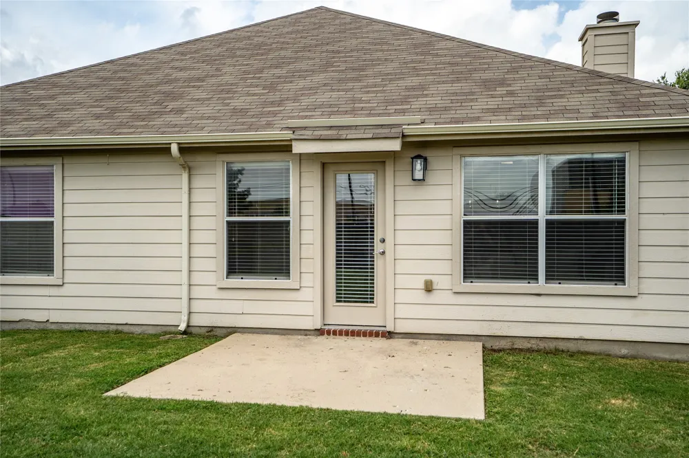 961 Roundup Street Cross Roads, TX 76227