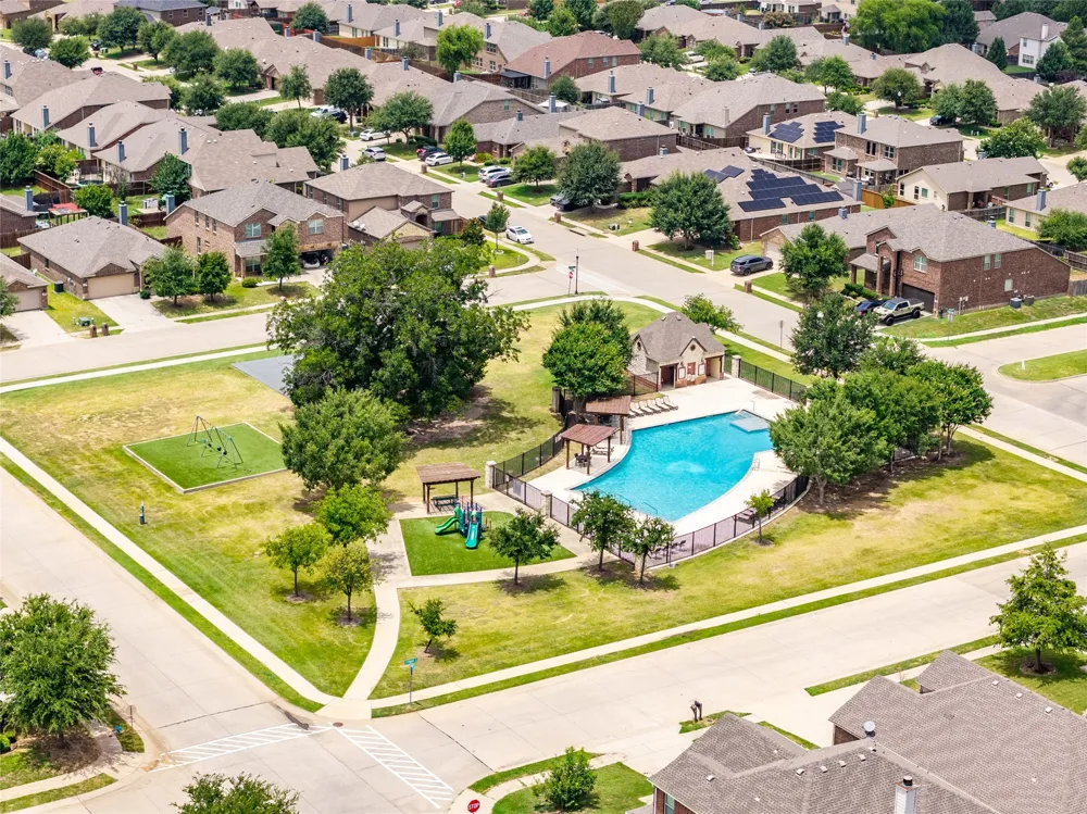 961 Roundup Street Cross Roads, TX 76227