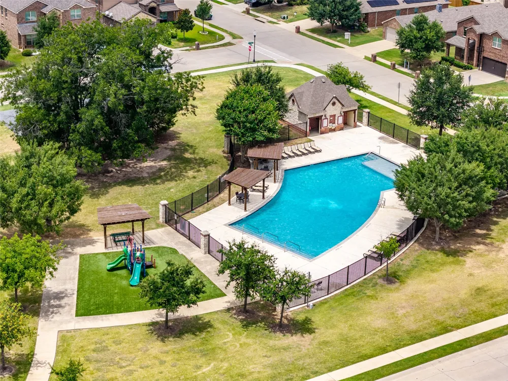 961 Roundup Street Cross Roads, TX 76227