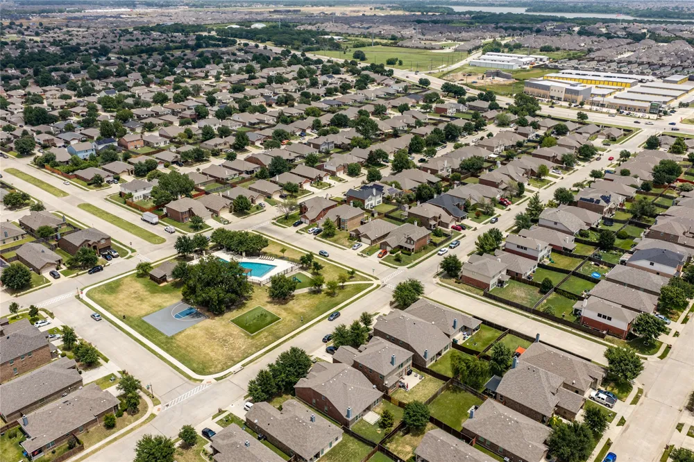 961 Roundup Street Cross Roads, TX 76227