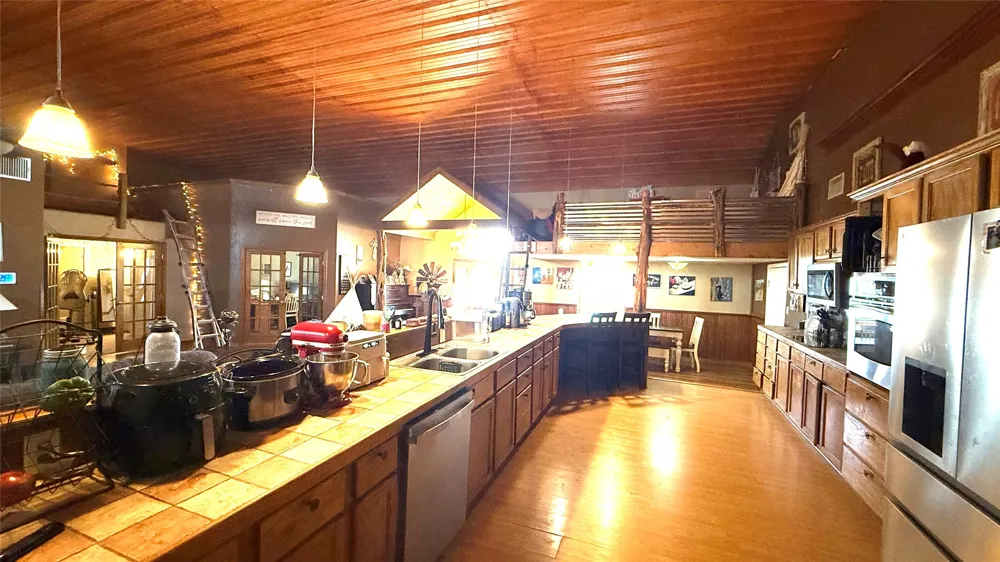 1302 20th Street Anson, TX 79501