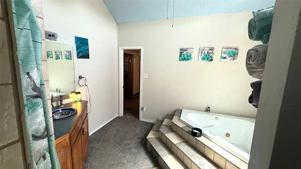 1302 20th Street Anson, TX 79501
