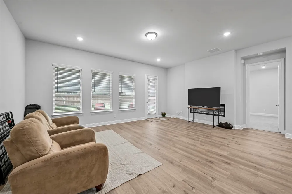 2210 Balboa Drive Rowlett, TX 75088