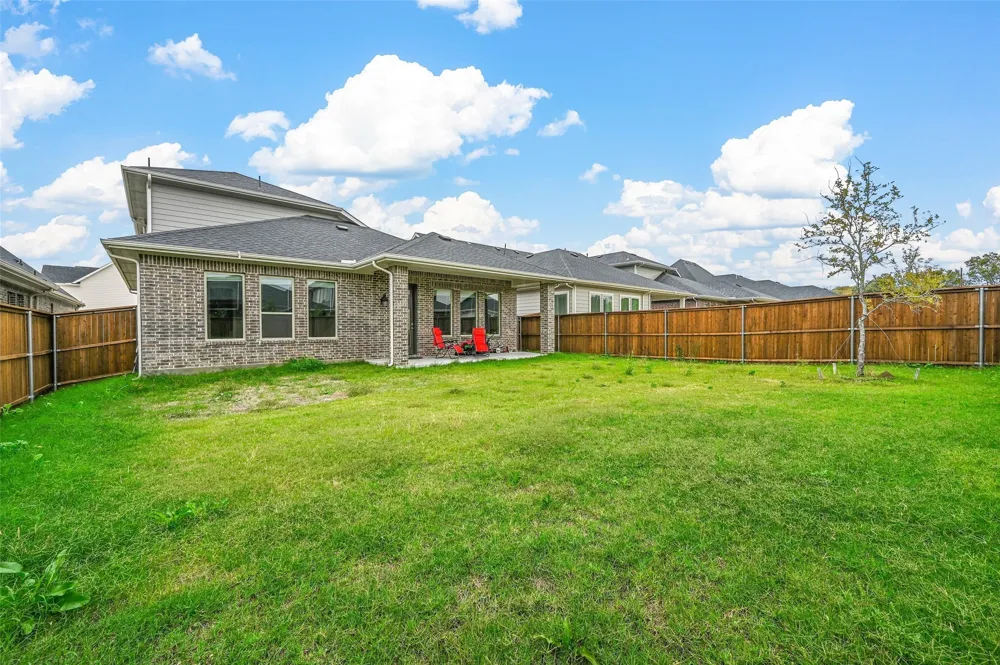 2210 Balboa Drive Rowlett, TX 75088