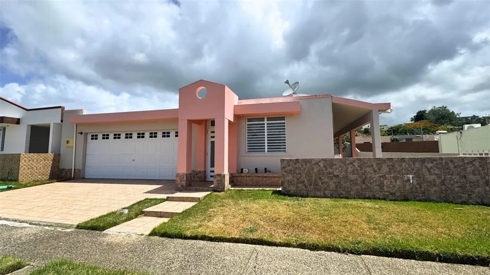 ALMENDRILLO JARDIN DEL ESTE #B9 Naguabo, PR 00718