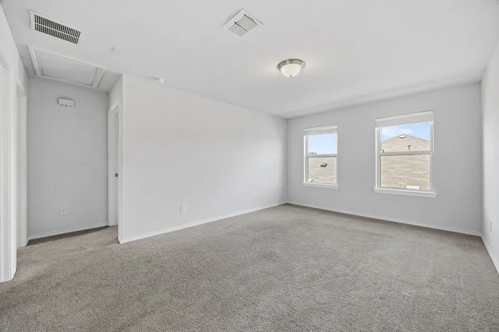 1024 Runnels Lane Aubrey, TX 76227