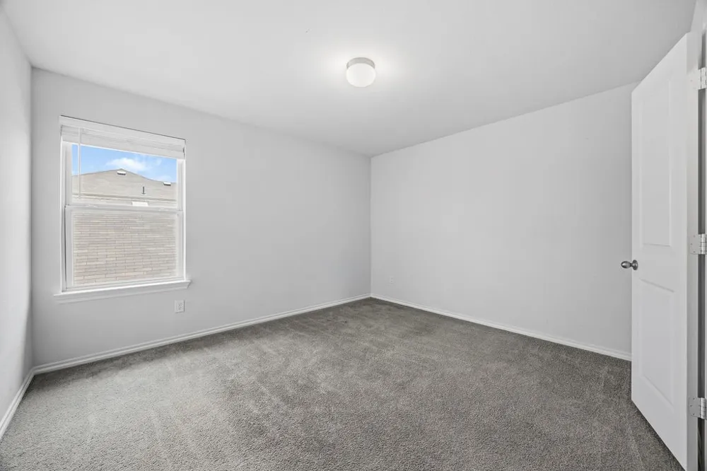 1024 Runnels Lane Aubrey, TX 76227