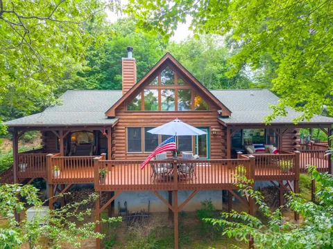 760 Woody Lane
