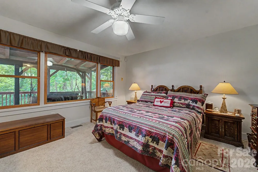 760 Woody Lane Waynesville, NC 28786