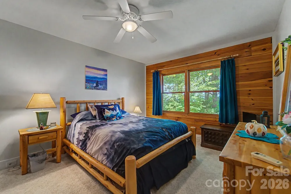 760 Woody Lane Waynesville, NC 28786