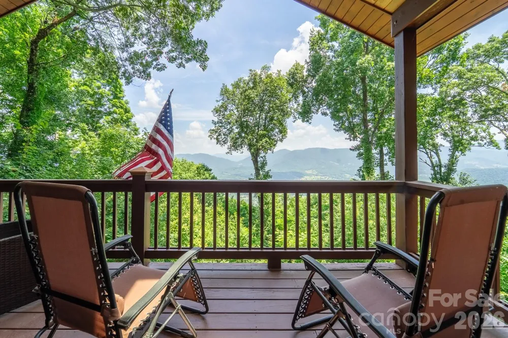760 Woody Lane Waynesville, NC 28786