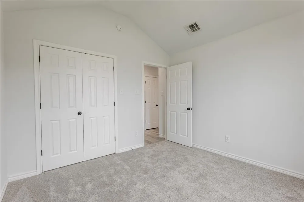 1007 SW 2nd Avenue Mineral Wells, TX 76067