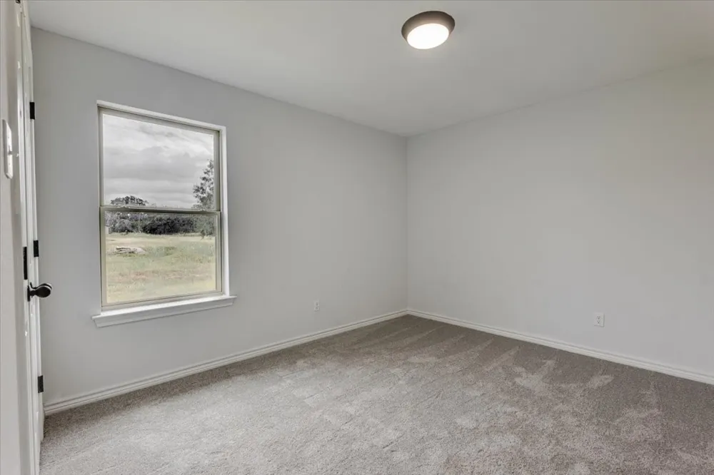 1007 SW 2nd Avenue Mineral Wells, TX 76067