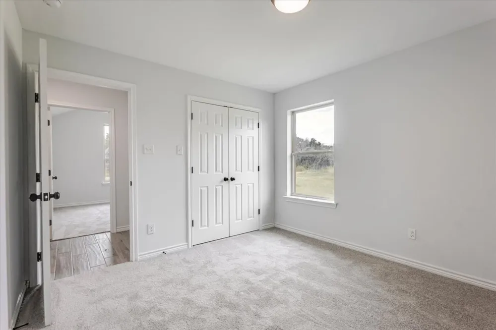 1007 SW 2nd Avenue Mineral Wells, TX 76067