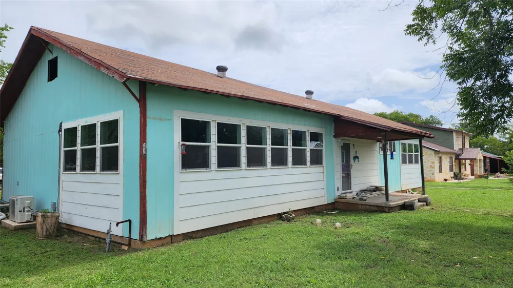408 E Sadosa Eastland, TX 76448