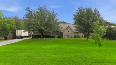 306 Oak Drive