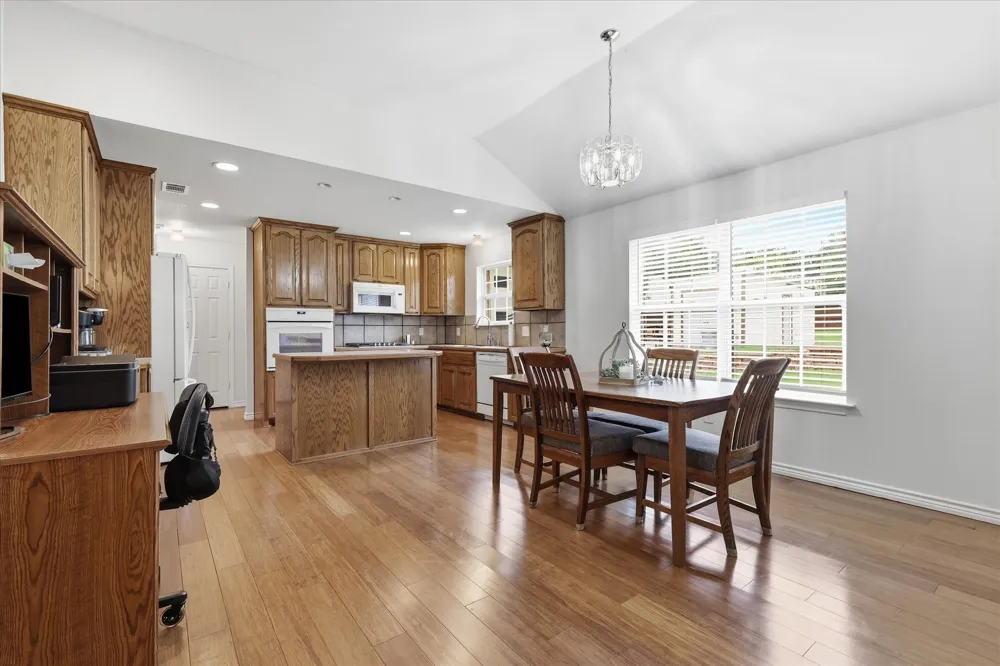 306 Oak Drive Argyle, TX 76226