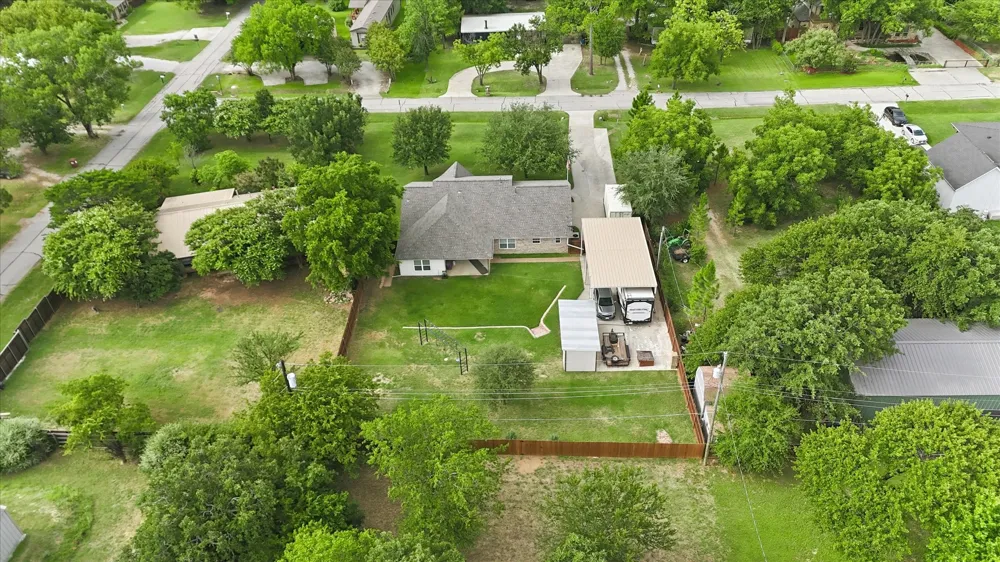 306 Oak Drive Argyle, TX 76226