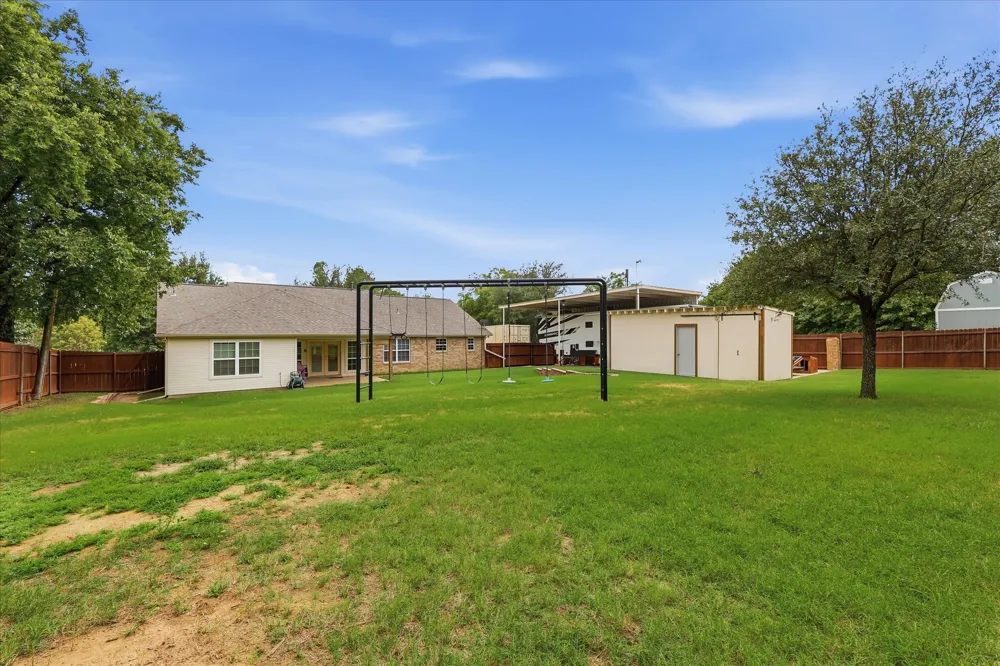 306 Oak Drive Argyle, TX 76226