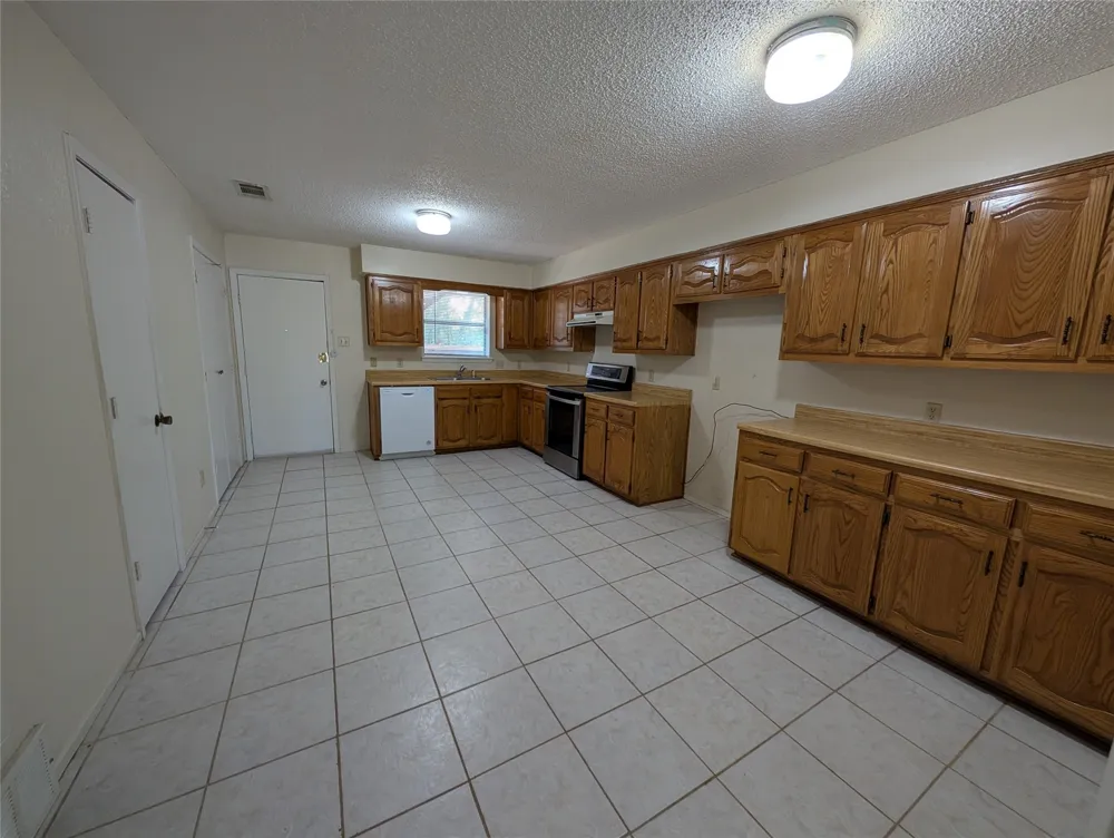 604 E Oak Street #B Wylie, TX 75098