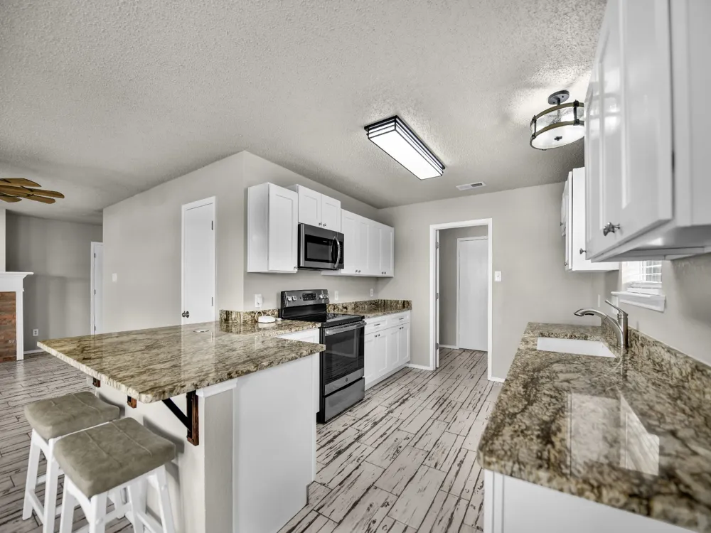 617 Oak View Court Azle, TX 76020