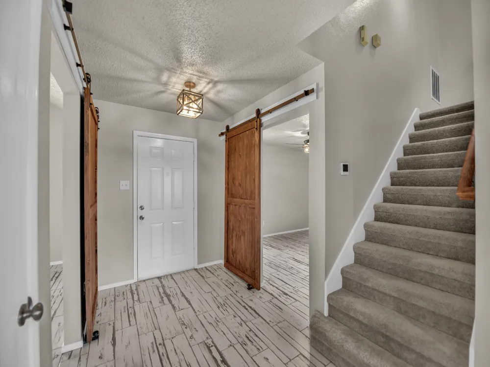 617 Oak View Court Azle, TX 76020
