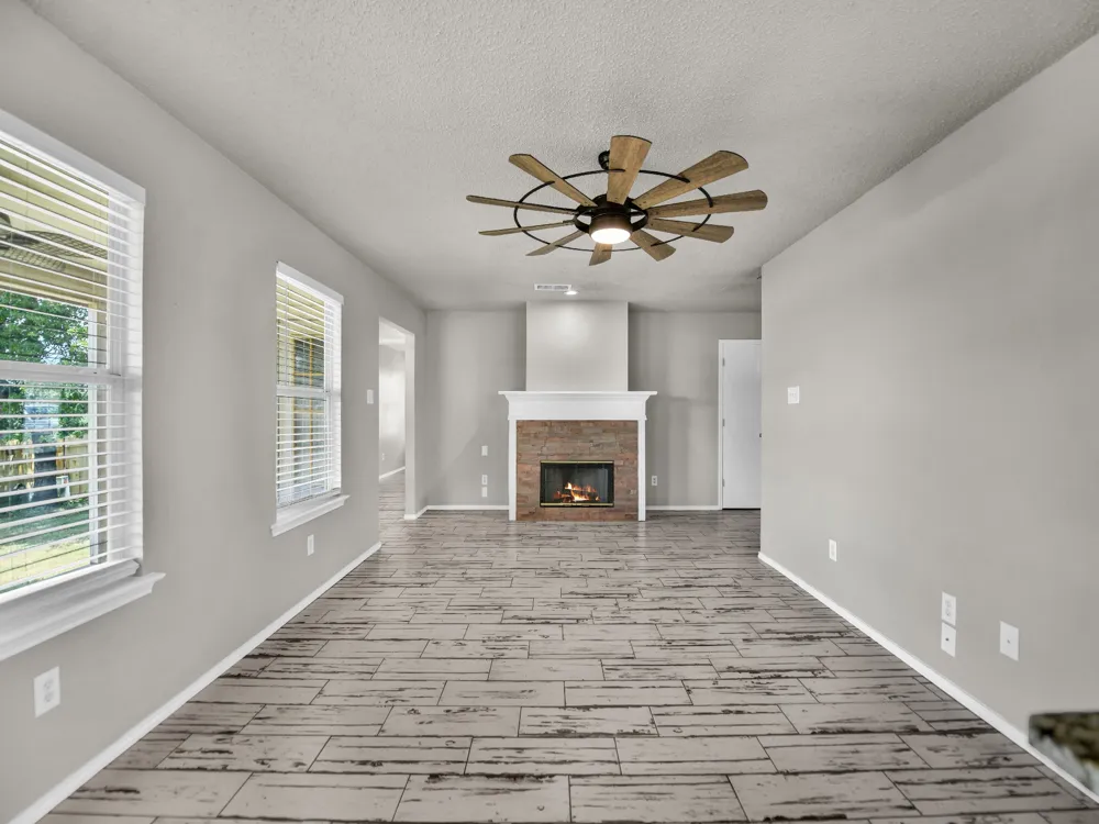 617 Oak View Court Azle, TX 76020