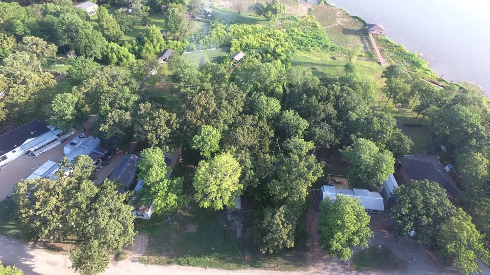Oak Landing Circle Kemp, TX 75143