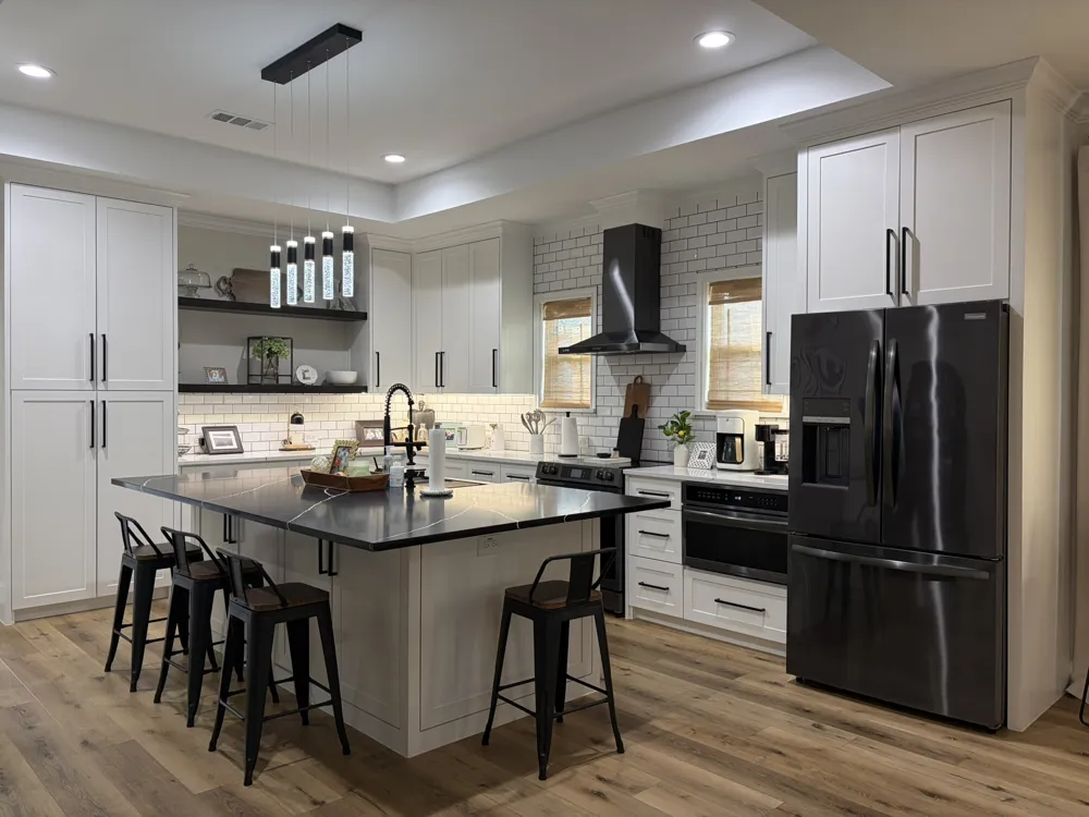 600 Lucas Drive Athens, TX 75751
